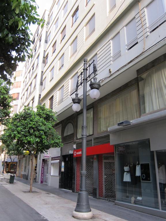 Apartamentos Valencia Valência Exterior foto