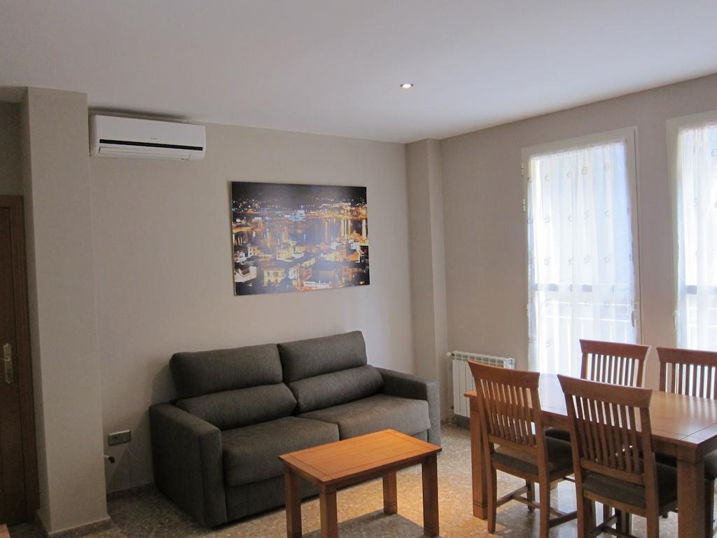 Apartamentos Valencia Valência Quarto foto