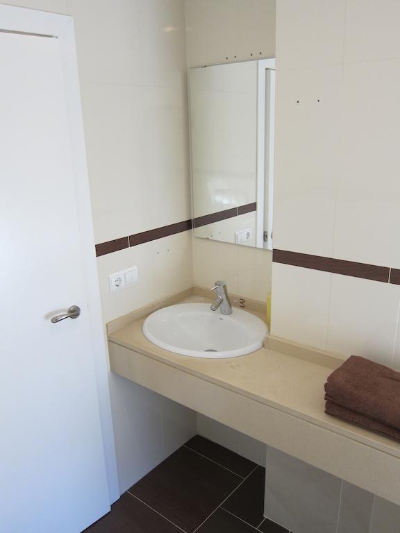 Apartamentos Valencia Valência Quarto foto